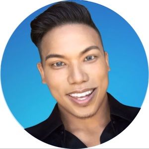 Meet your Posher, Jaye